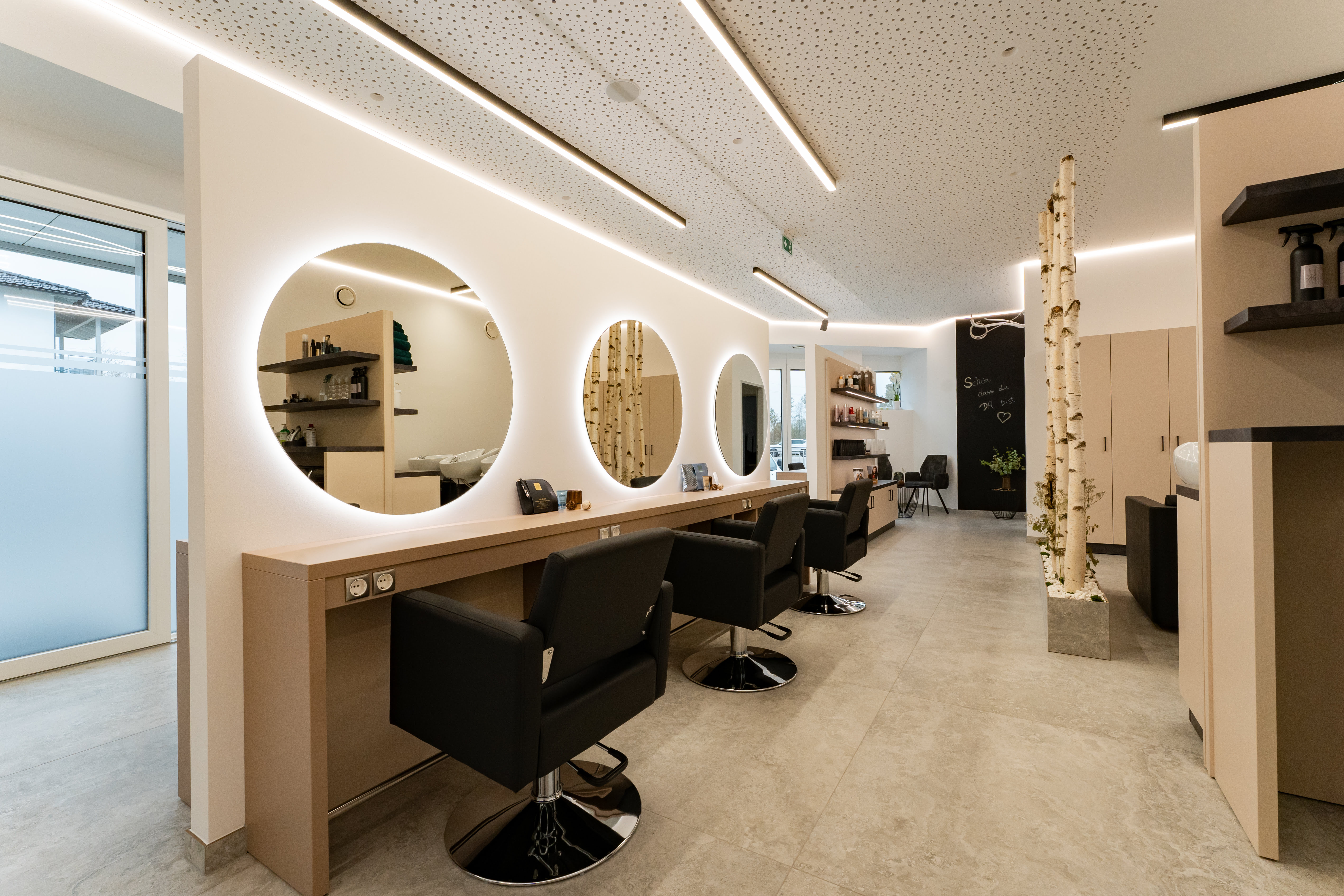 Moderner Saloninnenbereich Mit Hairz